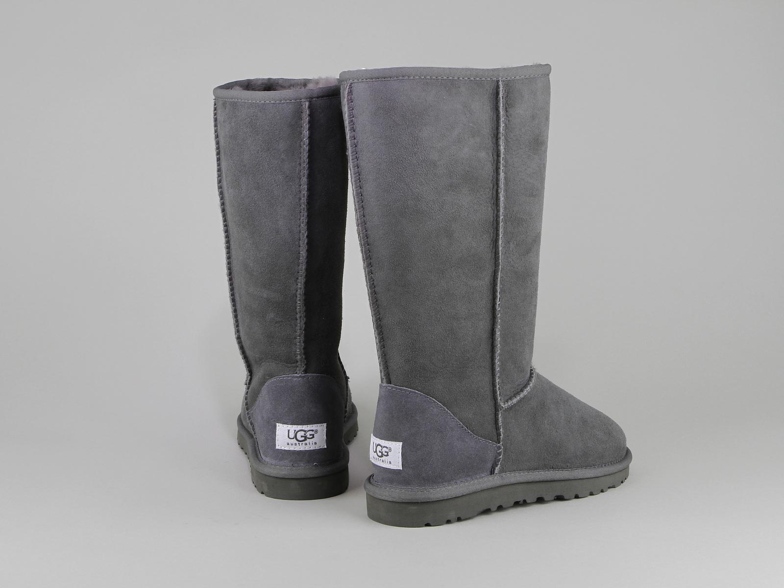 ugg noir homme pas cher