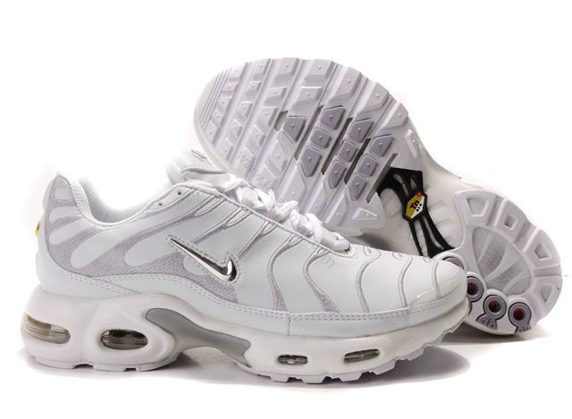 basket femme nike tn blanche basket femme nike tn blanche