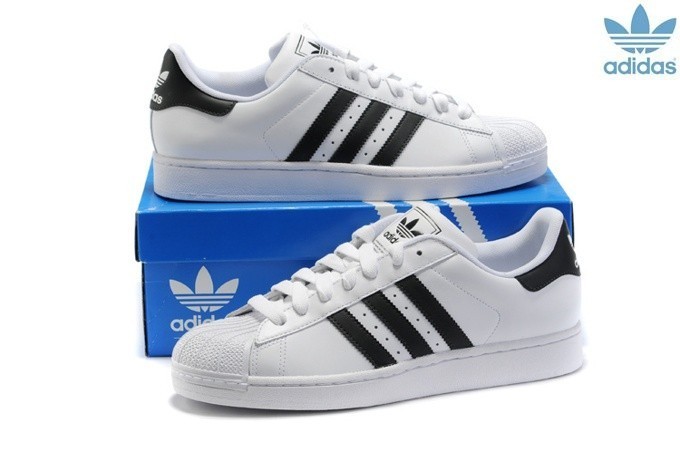 chaussure adidas pas cher femme