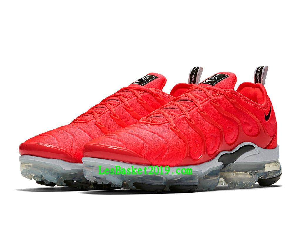 vapormax plus noir pas cher